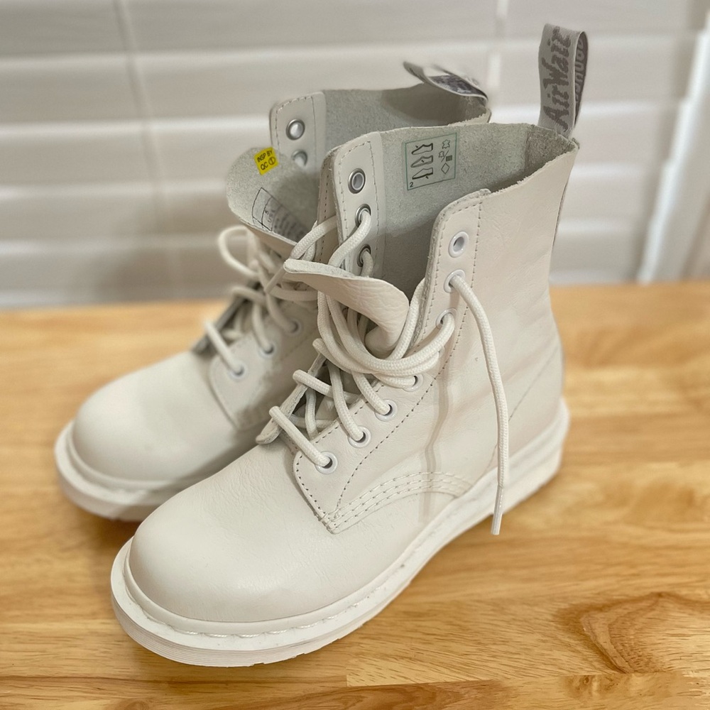 Dr. Martens white leather pascal 1460 - Picture 2 of 9